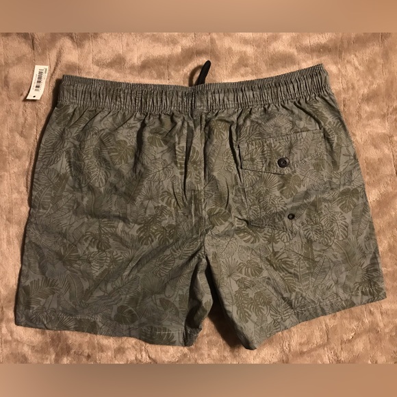 NWT Goodthreads Men’s Swim Trunks - Picture 5 of 16